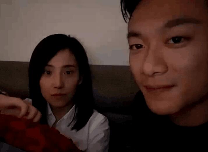 熊猫TV2016年最大直播表白：洋气黄一万八与祖祖小姨妈 热点评论 第4张
