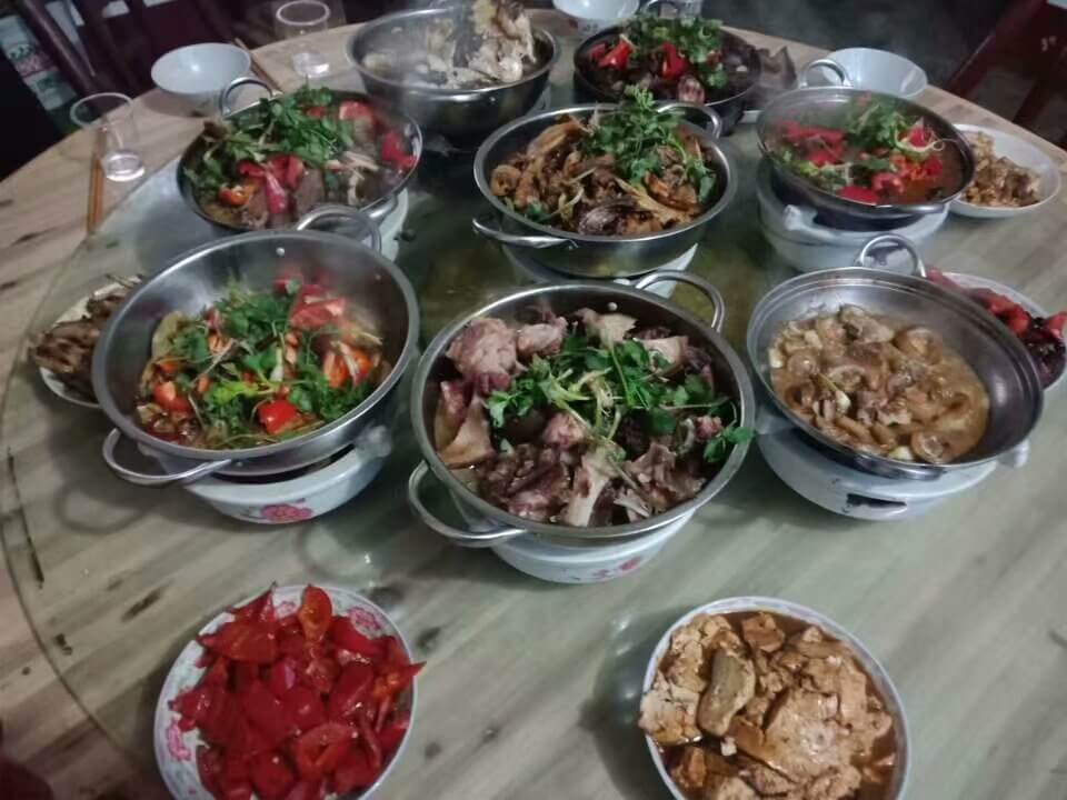 过年.jpg 2019过年，年饭 生活随笔